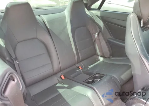 2015 Mercedes-Benz E 550 z USA, uszkodzony, nr VIN WDDKJ7DB6FF301121